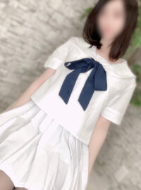 白鳥 めい子